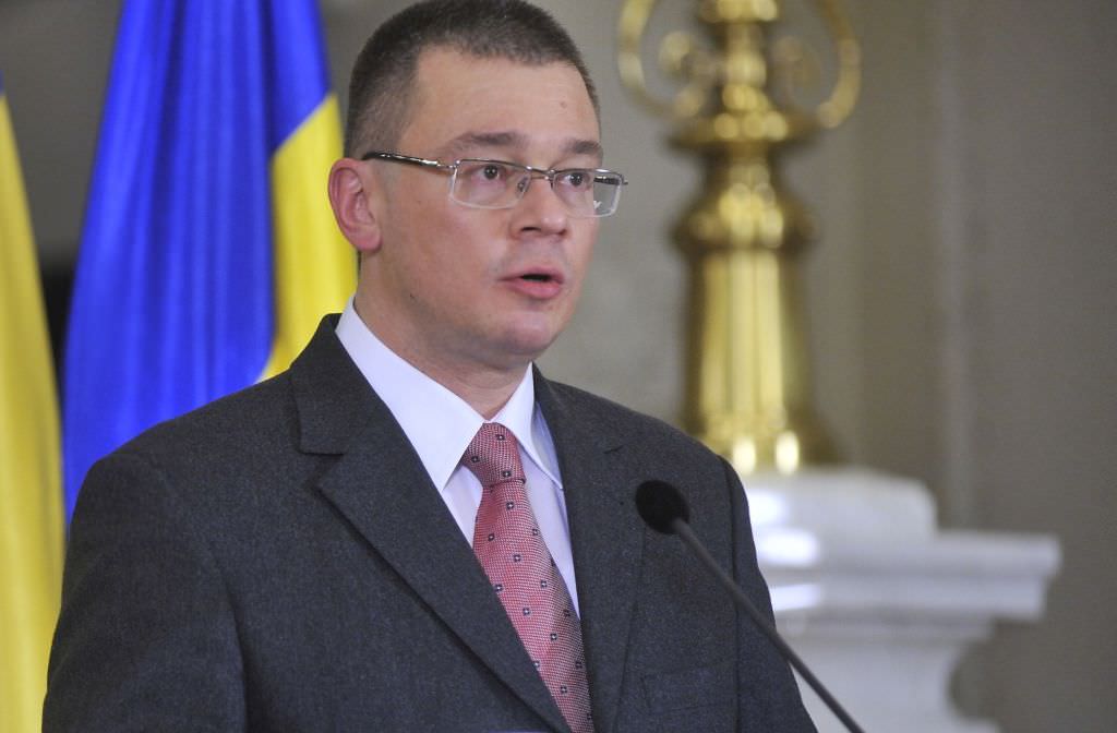 mihai răzvan ungureanu a demisionat de la conducerea serviciului de informații externe