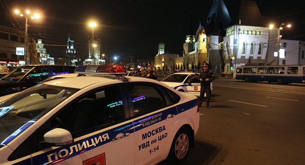 alertă în rusia. mii de persoane evacuate din trei gări la moscova