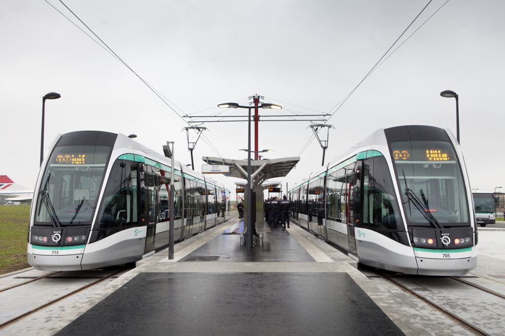 video foto reintroducerea tramvaiului în sibiu. investiție de peste 71 de milioane de euro pentru 35 de kilometri