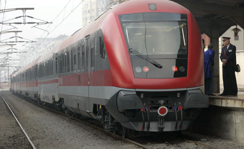 video - alertă cu bombă într-un tren din românia