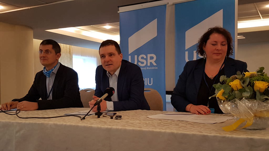 live video – liderii usr românia dau declarații la sibiu după prima conferință națională a partidului. transmitem în direct (12.00)