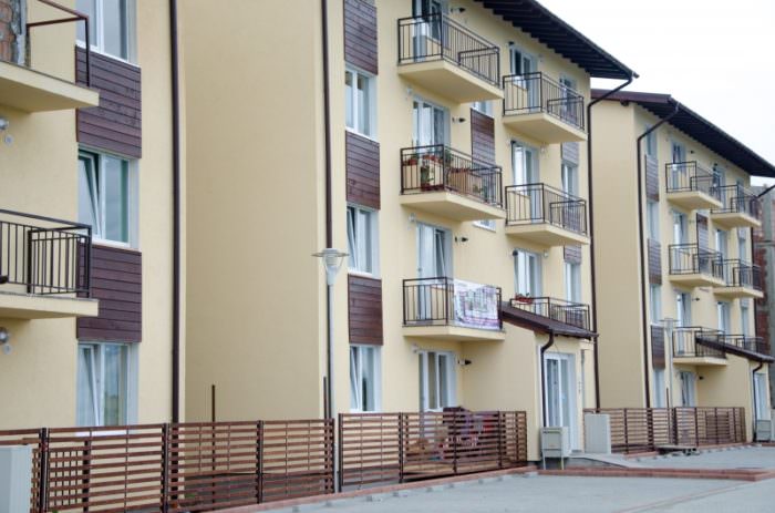 de ce a crescut prețul locuințelor noi la sibiu la peste 2000 de euro pe metru pătrat