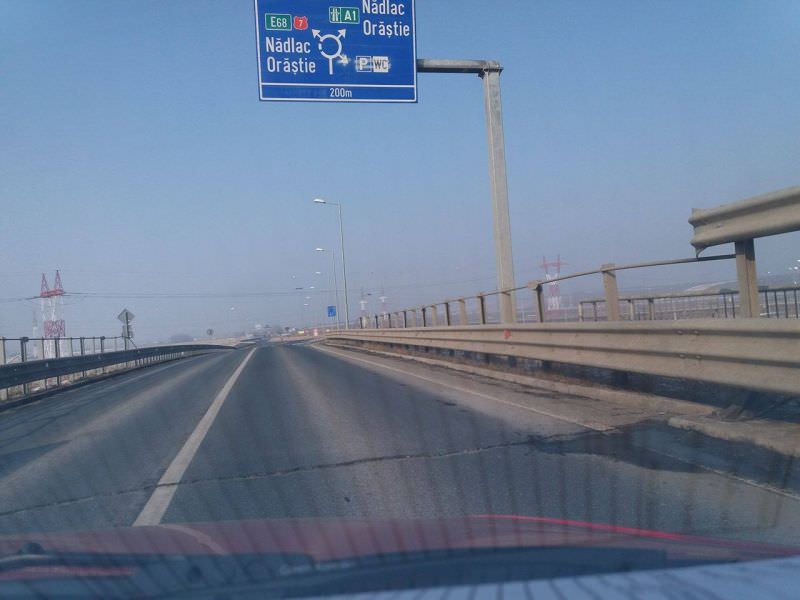 foto - crăpături noi în autostrada sibiu - orăștie. unde au apărut acum