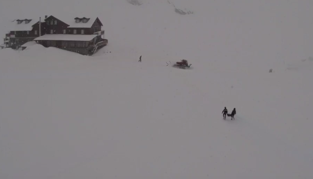 video foto – iarnă autentică la sibiu. în păltiniș și bâlea lac ninge ca în povești