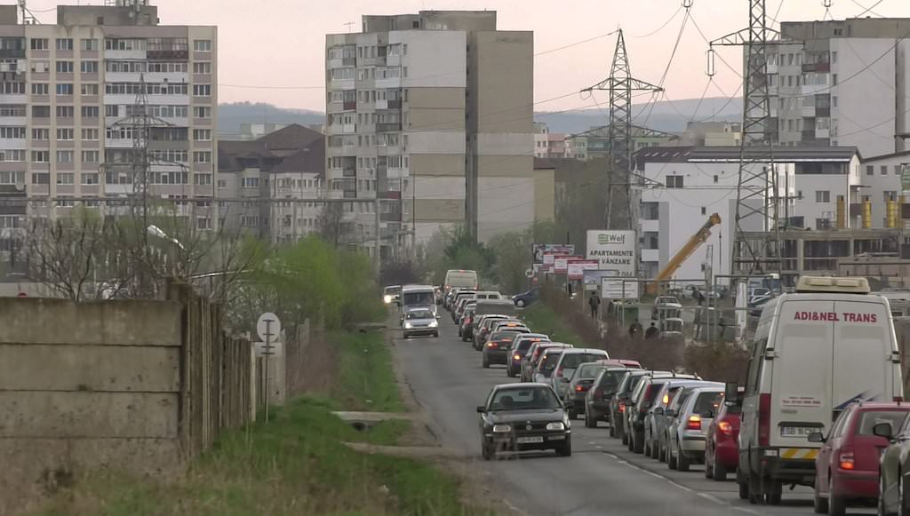 poliția vine cu propuneri pentru fluidizarea traficului pe calea cisnădiei și zona cartierului arhitecților
