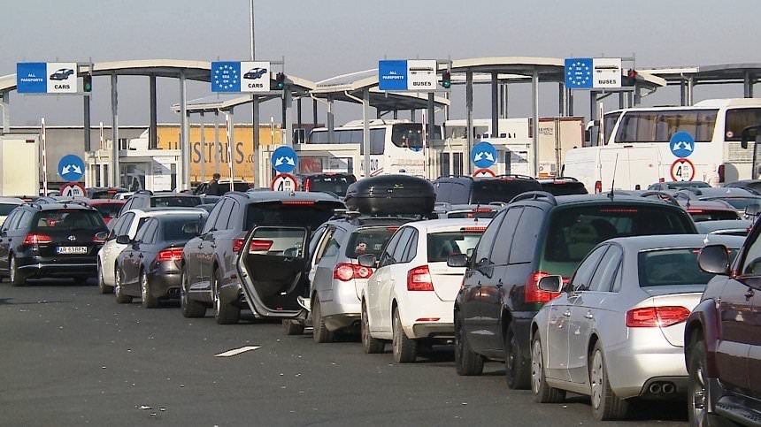 aglomerație în trafic la granița cu ungaria. se stă și două ore la coadă
