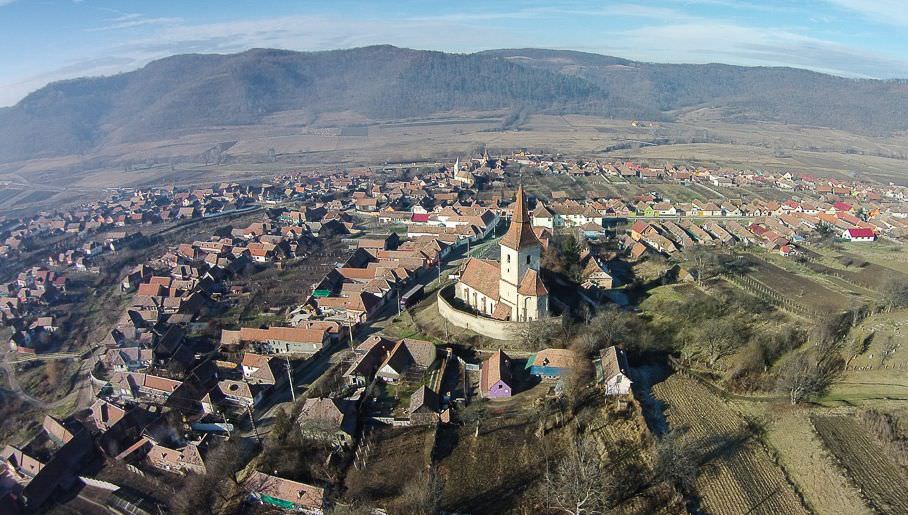 ambasada sua în românia a donat aproape 60.000 de dolari bisericilor fortificate din sibiu