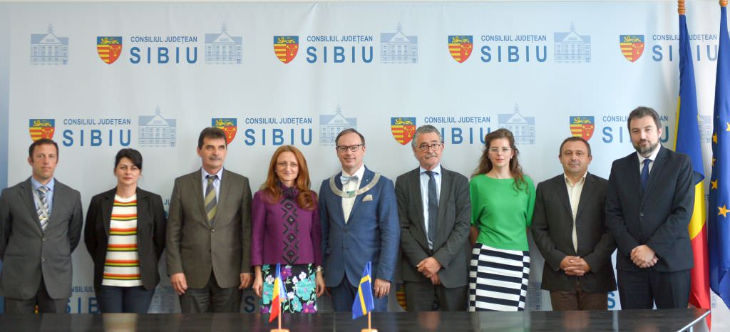 foto - acord de cooperare cu suedia în domeniul promovării patrimoniului, culturii și turismului semnat luni la sibiu