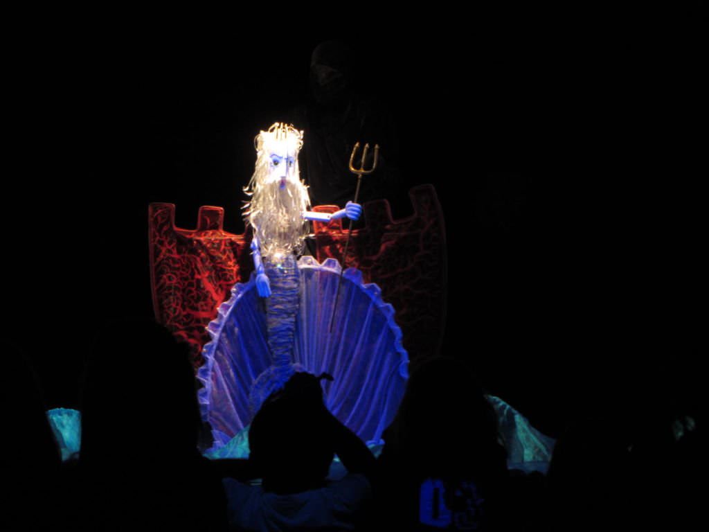 ariel urcă pentru ultima dată în acest an pe scena teatrului gong din sibiu