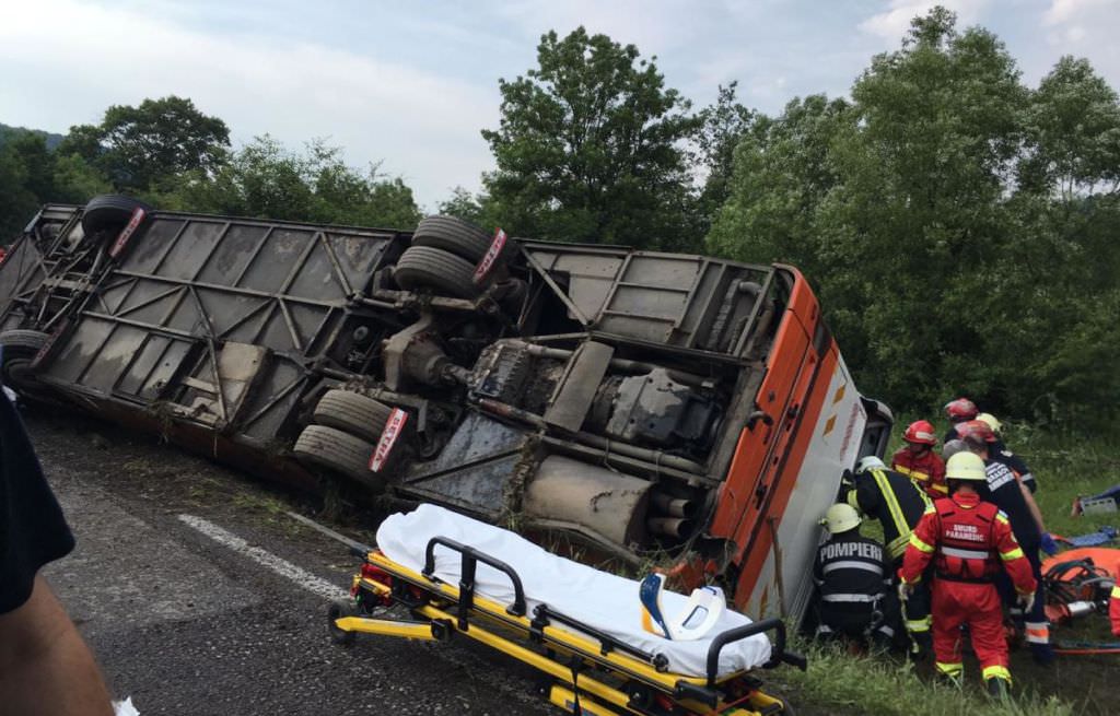 accident cu un autocar plin cu români în bulgaria - cel puțin 11 răniți