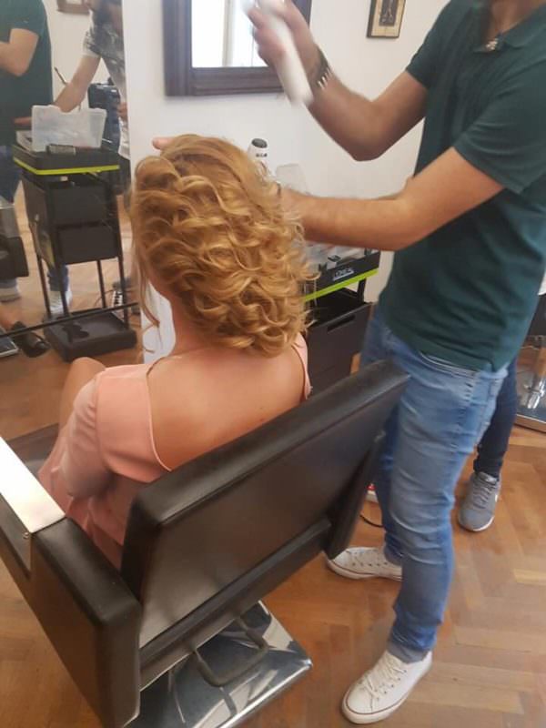 hairstylistul paul paralescu despre tendințele 2017 - buclele și împletiturile tradiționale sunt must-have-ul coafurilor pentru mirese