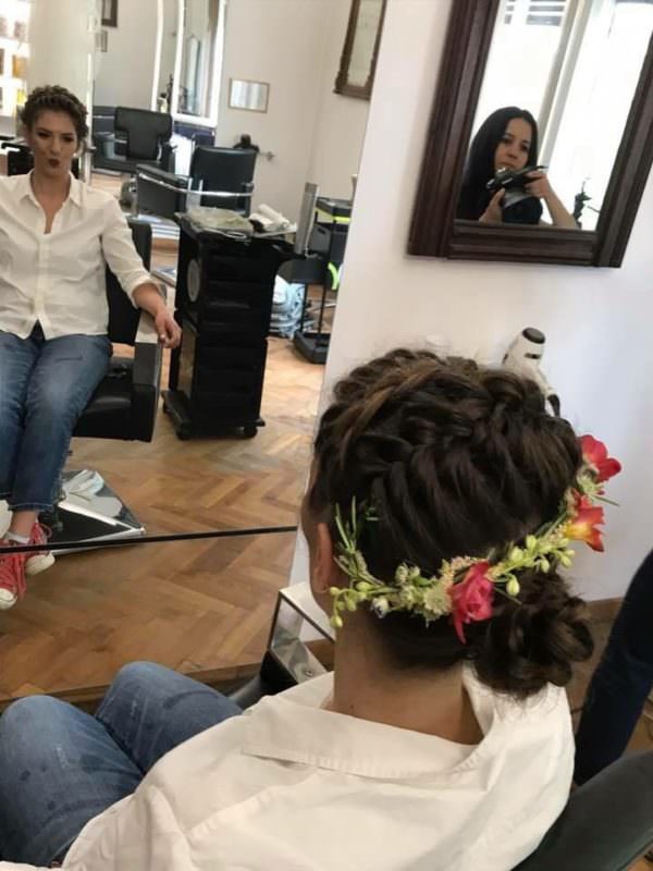 hairstylistul paul paralescu despre tendințele 2017 - buclele și împletiturile tradiționale sunt must-have-ul coafurilor pentru mirese