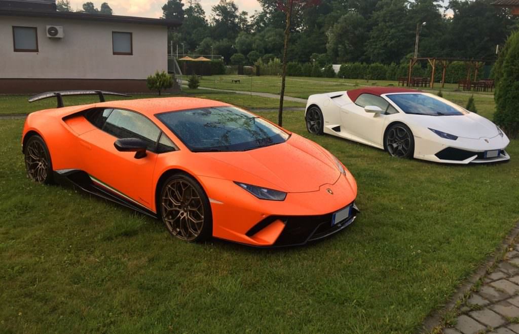 exclusiv foto – bolizi de peste 1,2 milioane euro la sibiu. lamborghini a filmat o reclamă pe transfăgărășan