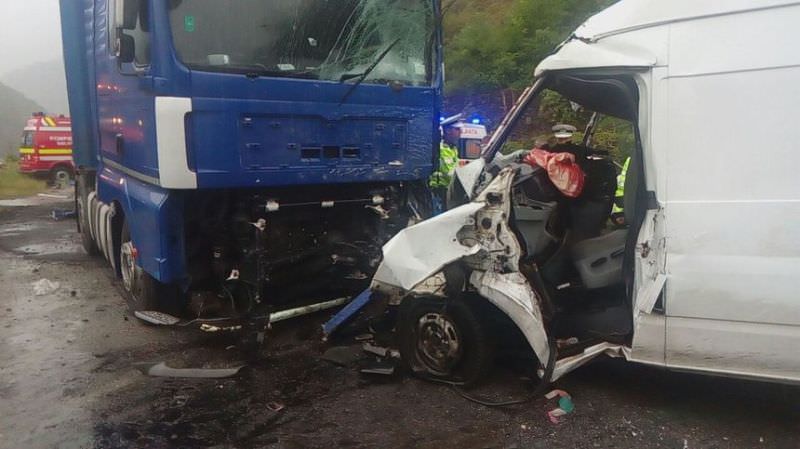 Trafic îngreunat pe Valea Oltului din cauza unui accident. Circulați cu mare atenție