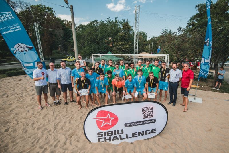 trei zile de fotbal pe plajă la prima ediţie a beach football challenge. juventus sibiu a câștigat turneul