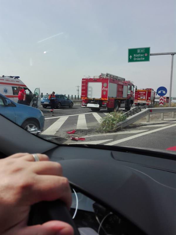 foto accident grav pe autostrada a1. o persoană a murit