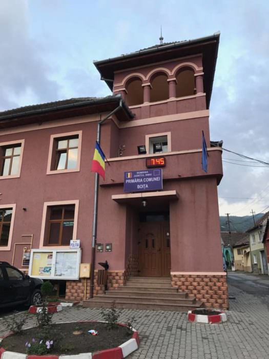 FOTO - Pelerinajul primarului din Copșa Mică spre București - A ajuns pe Valea Oltului