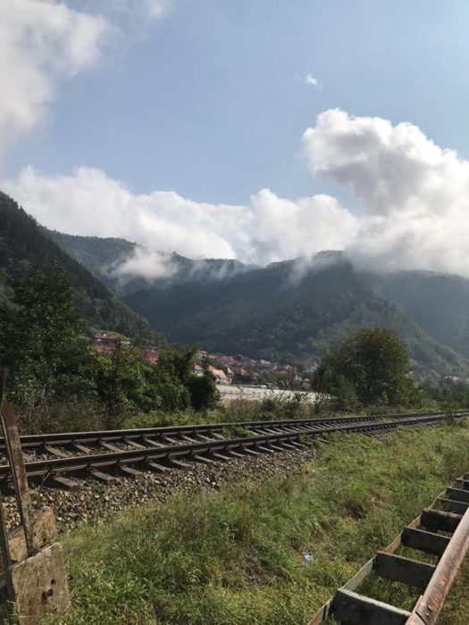 foto pelerinajul primarului din copșa mică spre bucurești - mihalache a mers pe jos peste munți