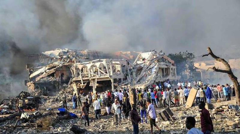 atentate în mogadishu – cel puțin 215 morți și 350 de răniți