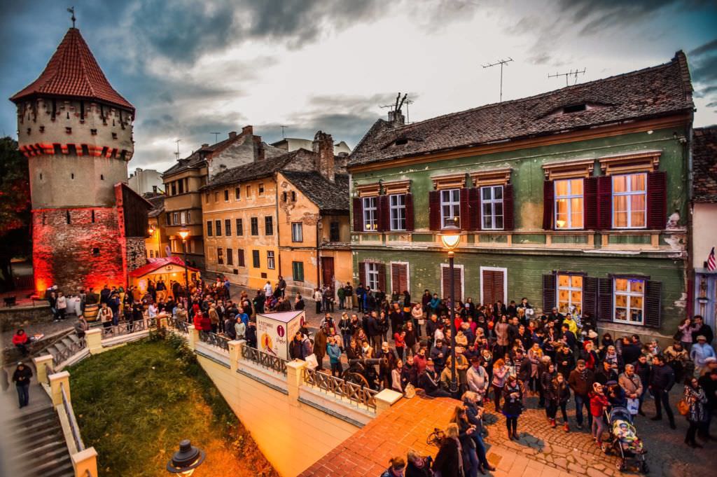 weekend cu evenimente de poveste la sibiu - vinfest este atracția principală în oraș