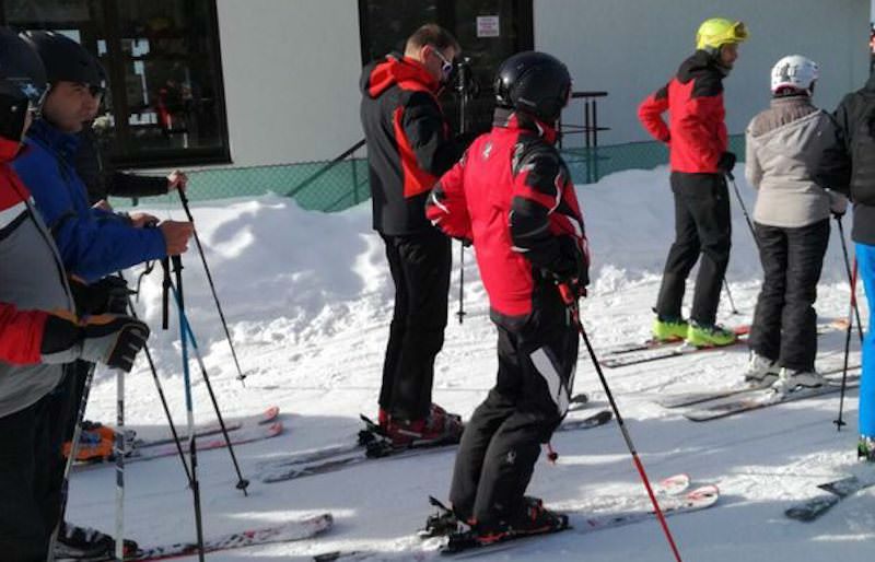 FOTO - Iohannis s-a dus din nou să schieze în weekend-ul trecut