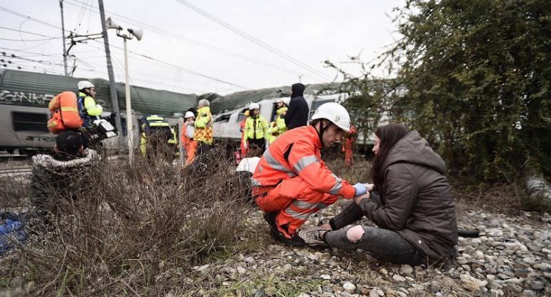 video - tren deraiat în italia - cel puțin trei morți și 100 de răniți