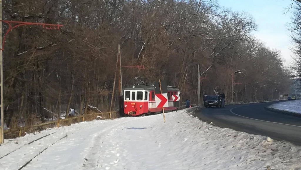 FOTO După ce a deraiat, tramvaiul Sibiu - Rășinari s-a stricat din nou la câteva zile distanță