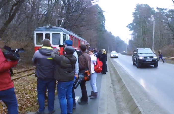 foto video - tramvaiul circulă din nou între sibiu și rășinari. prima cursă, cu peripeții