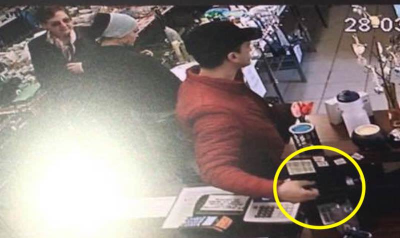 video furt ca-n codru într-un magazin din sibiu. s-a folosit de propriul copil