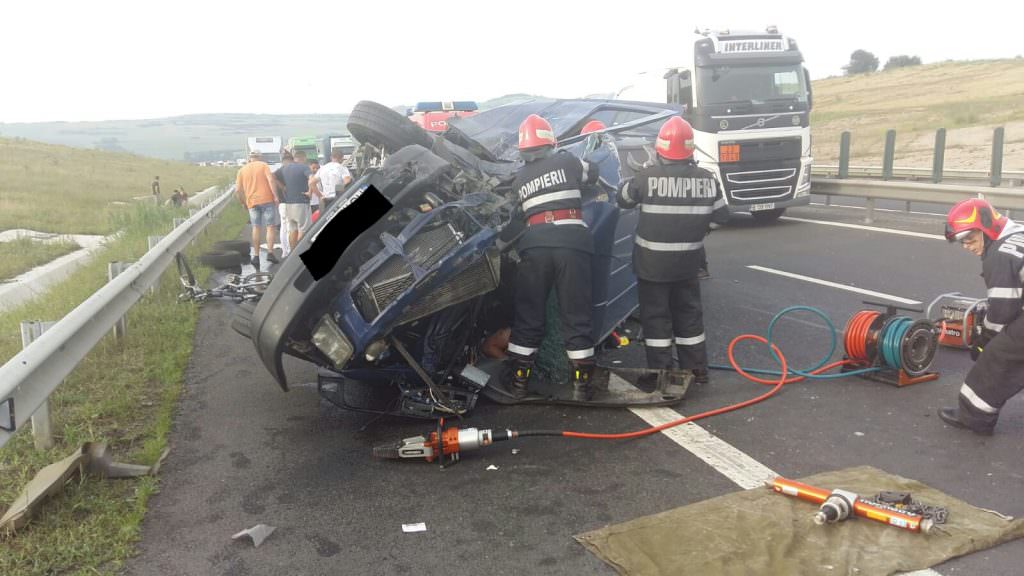 update video foto accident cu un mort și cinci răniți pe autostrada sebeș - sibiu