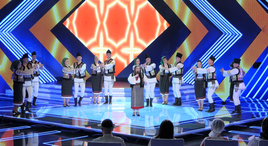 junii sibiului în finala celui mai mare talent show de folclor din românia