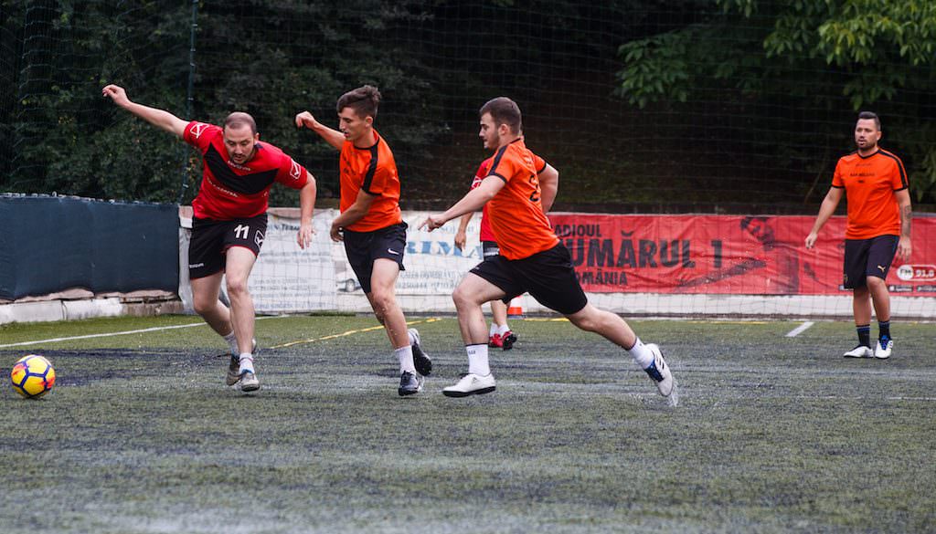 Opt echipe în lupta pentru Cupa României la minifotbal la Sibiu