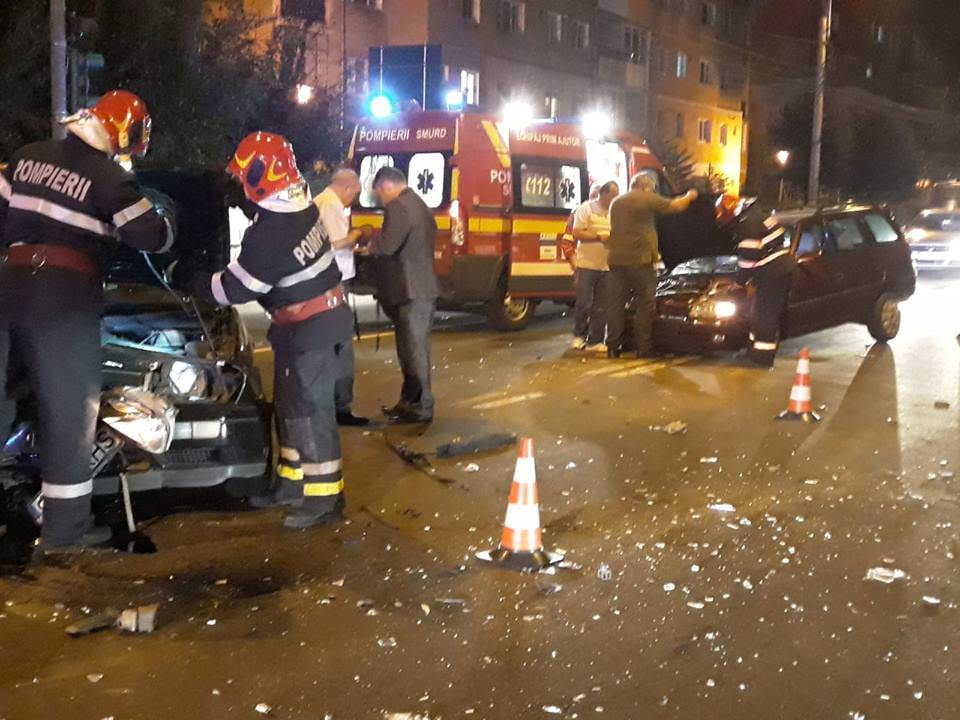 foto accident pe soseaua sibiului din mediaș - doua persoane ranite