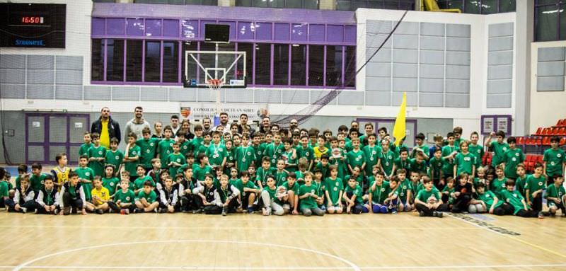 baschetbaliștii de la alpha se pregătesc de campionatul u13 în sala transilvania
