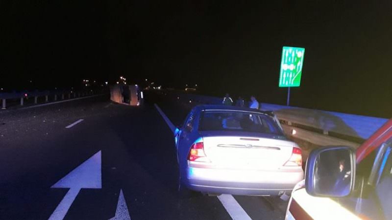 accident cu șase mașini și șapte răniți într-un accident pe autostrada sibiu - deva