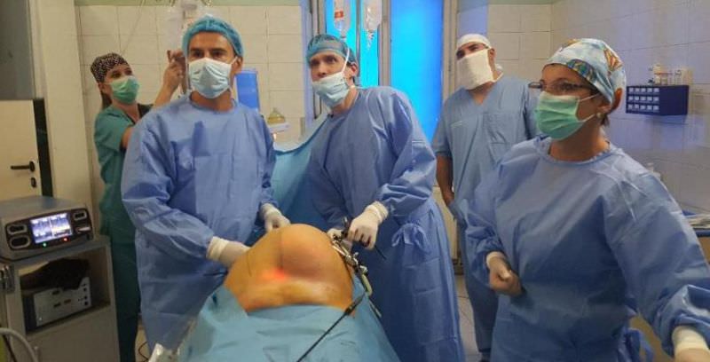 chirurgi de elită mondială la sibiu - au adus metode noi de tratament a herniilor