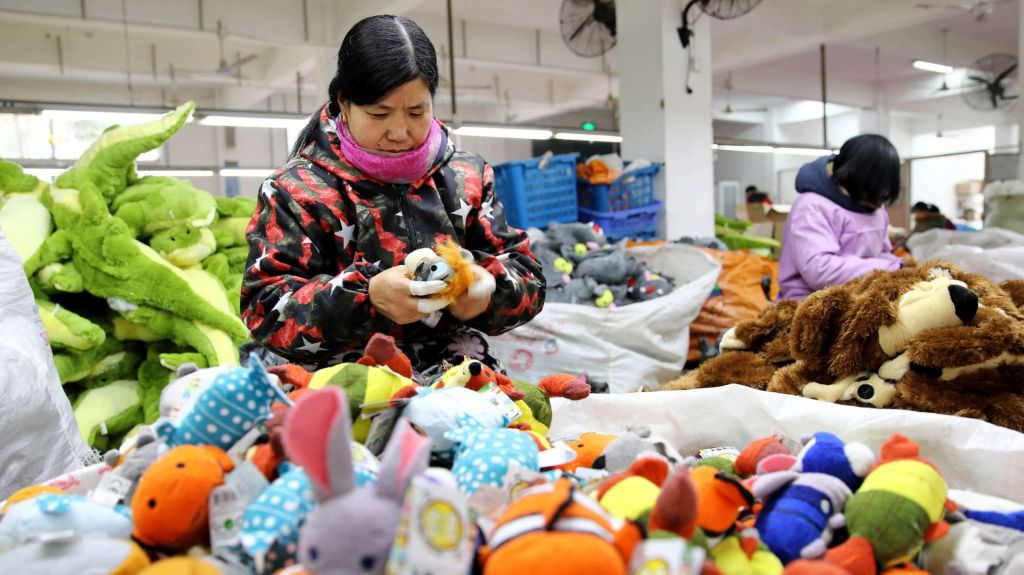 fabrică de jucării la sibiu – investiția vine din china