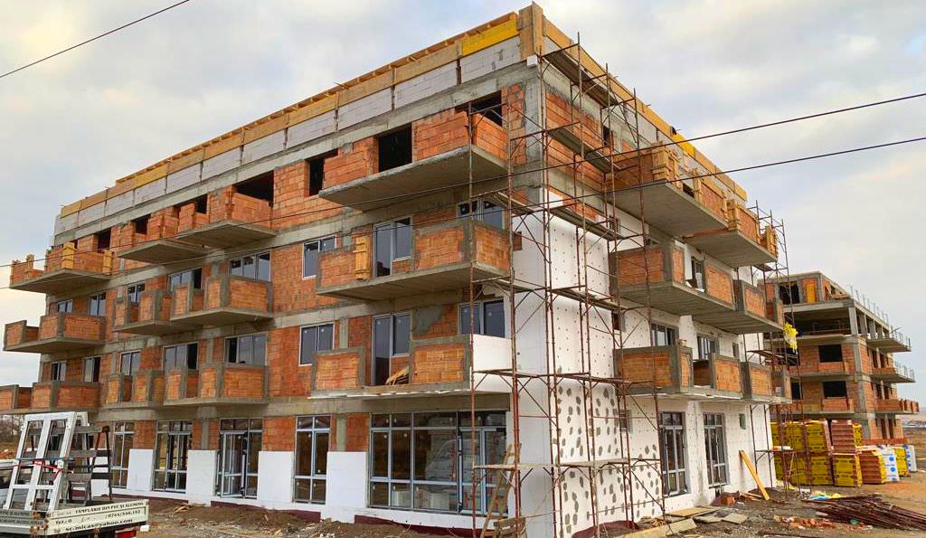 Primele blocuri aproape gata la West Side Park Residence Sibiu - Apartamente de la 42.400 euro