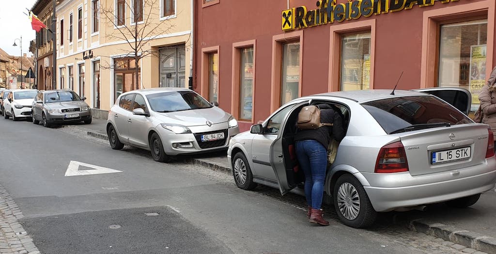 foto târgul de crăciun a blocat sibiul - la propriu!