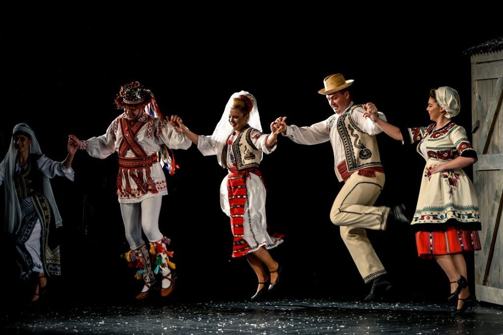 FOTO Spectacol în premieră la Sibiu, aplaudat furtunos de spectatori