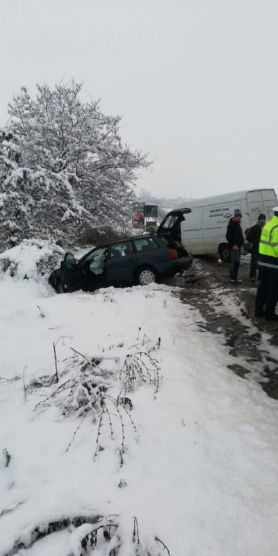 UPDATE FOTO Accident pe DN1 la Cristian - Doi oameni răniți