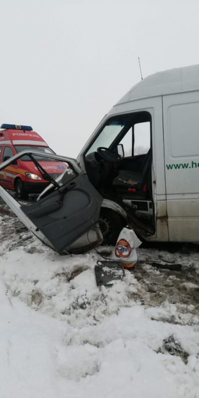 UPDATE FOTO Accident pe DN1 la Cristian - Doi oameni răniți