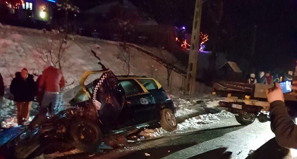 foto trei răniți pe valea oltului - accident la racovița