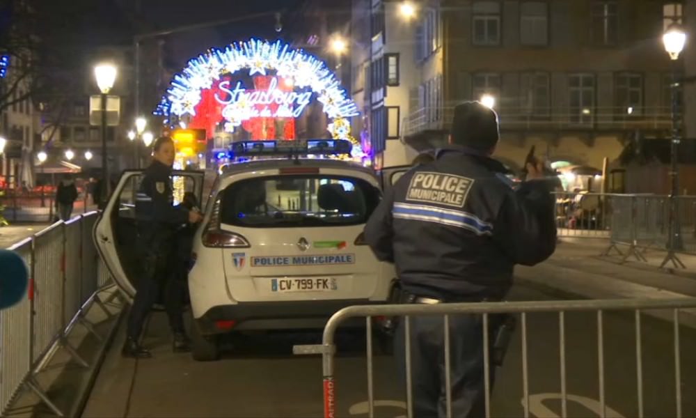video - focuri de armă la strasbourg - cel puţin doi morți și unsprezece răniţi (update)