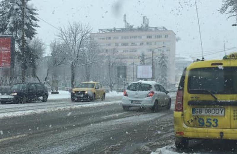 foto deszăpezirea în sibiu - primăria spune că s-a intervenit. iată cum arată străzile