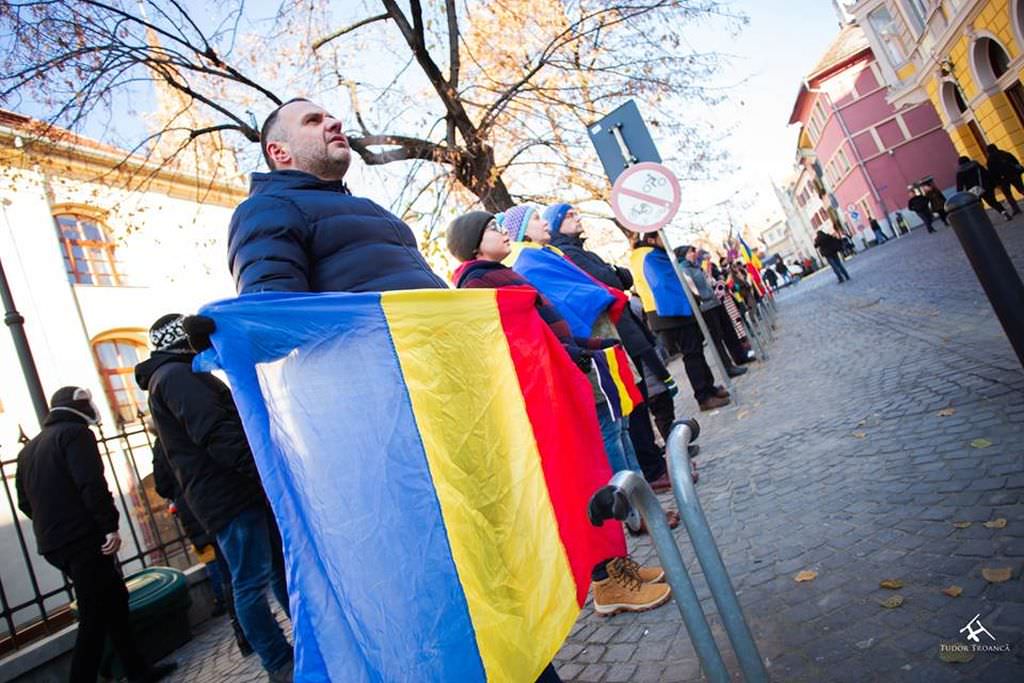 protest „vă vedem din sibiu” - „cerem regimului psd să nu asasineze cultura română”