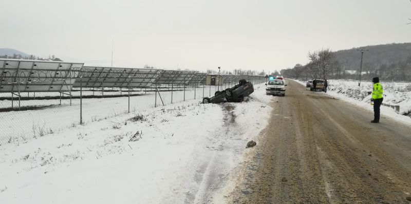 foto doi tineri răniți într-un accident la nocrich