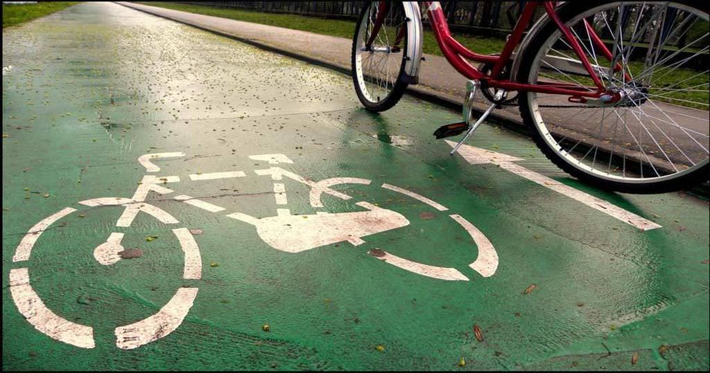 primăria cisnădie obligată legal să adune gunoaiele de pe pista de biciclete