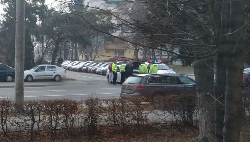 foto - urmărire ca în filme la sibiu. o sibiancă fără permis a fugit de poliție