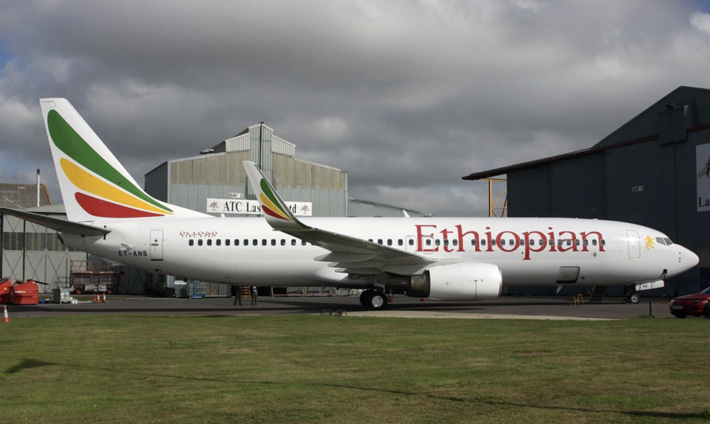 video - un avion ethiopian airlines cu 149 de pasageri la bord s-a prăbușit